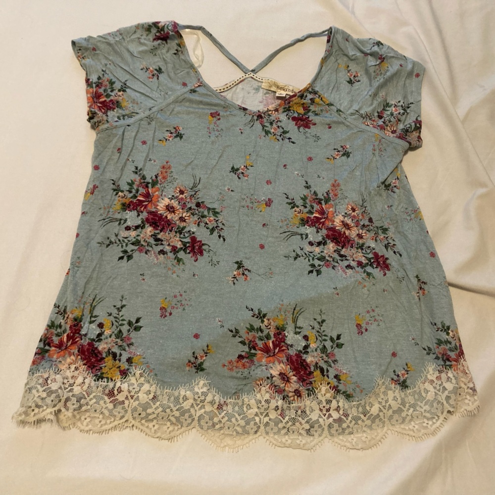 Rewind Large Light Blue Floral Lace Hem Cross Back Cap Sleeve Top